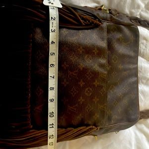 Vintage Boho LV bag.  Beautiful Bag! I have the dust bag, Only used 1 time.